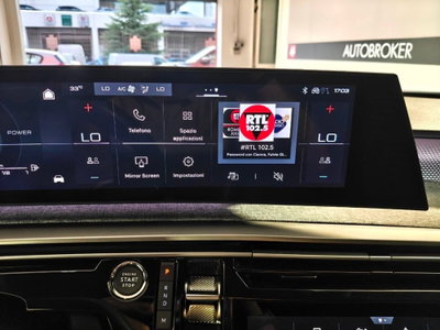 Peugeot 3008 1.2 hybrid GT Exclusive 145cv e-dcs6 (9)