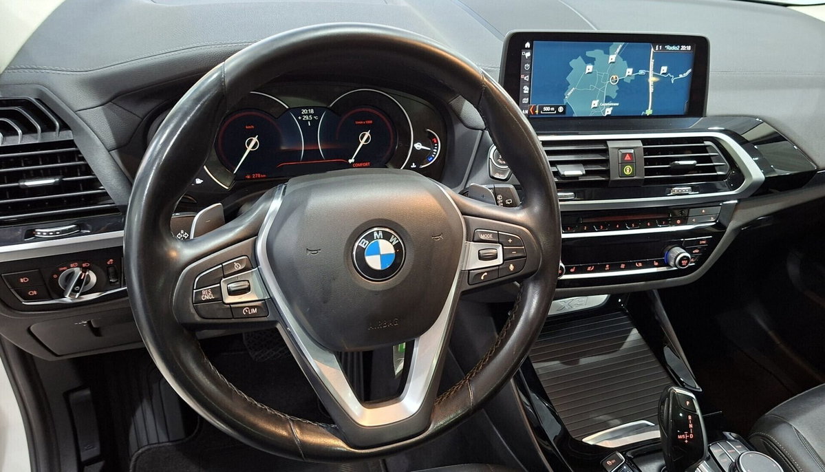 BMW X3 xDrive20d Luxury (19)