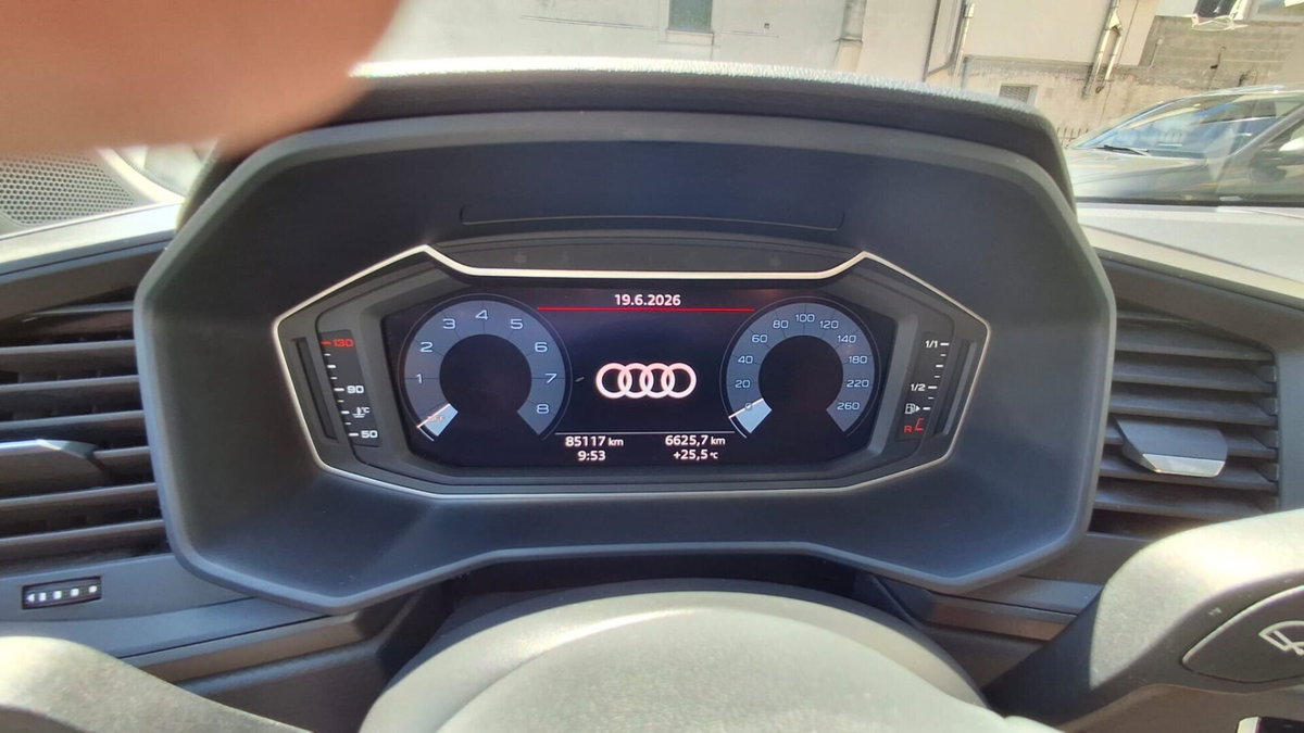 Audi A1 Sportback 25 TFSI S tronic Admired (11)