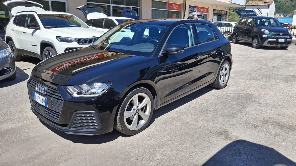 Audi A1 Sportback 25 TFSI S tronic Admired (2)