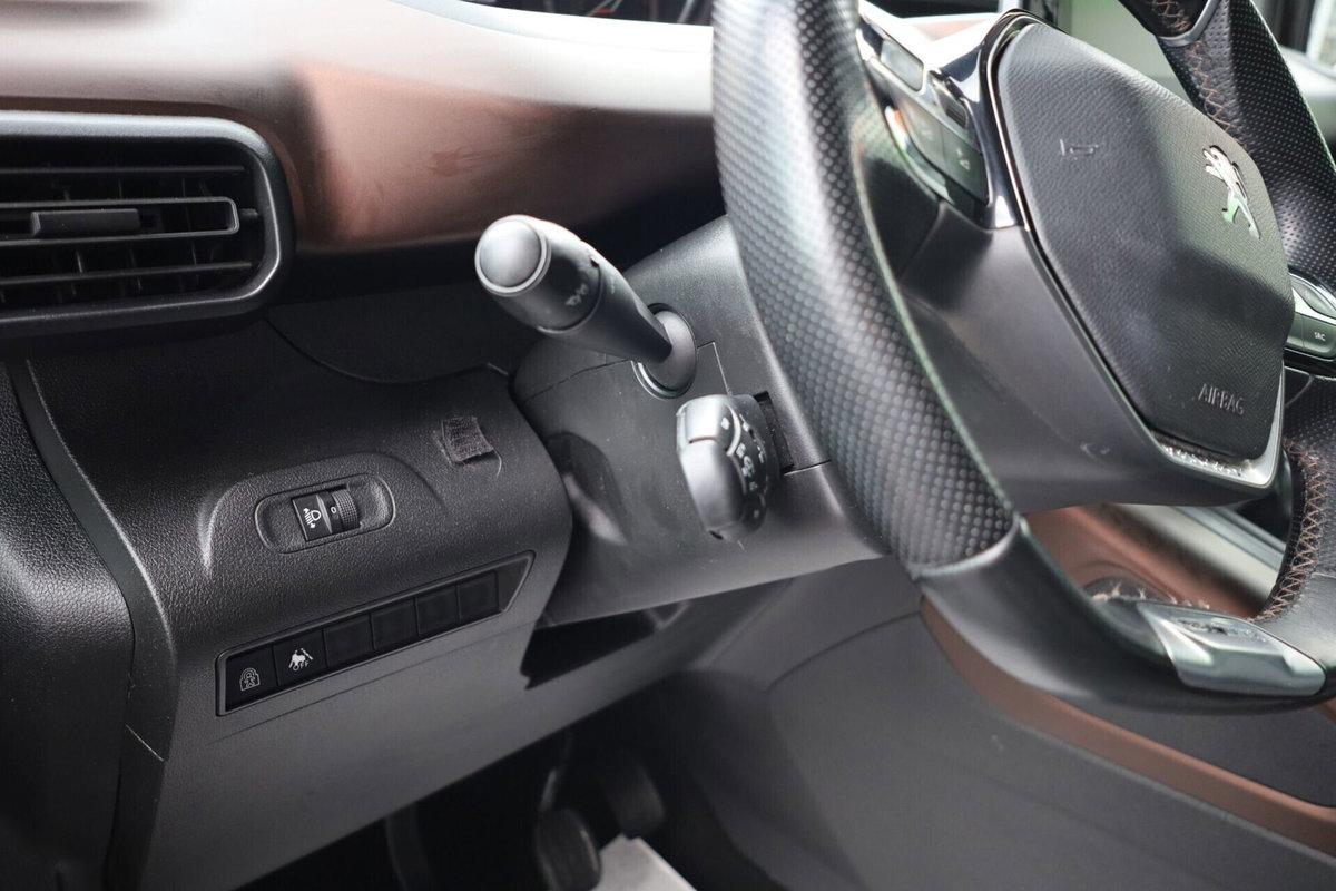 Peugeot Rifter BlueHDi 130 S&S GT Line Standard (17)