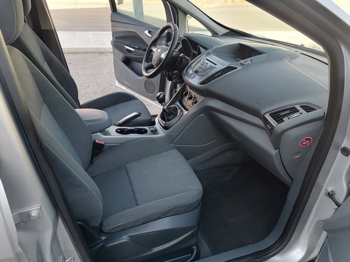Ford C-Max 1.6 TDCi 115CV Titanium (12)