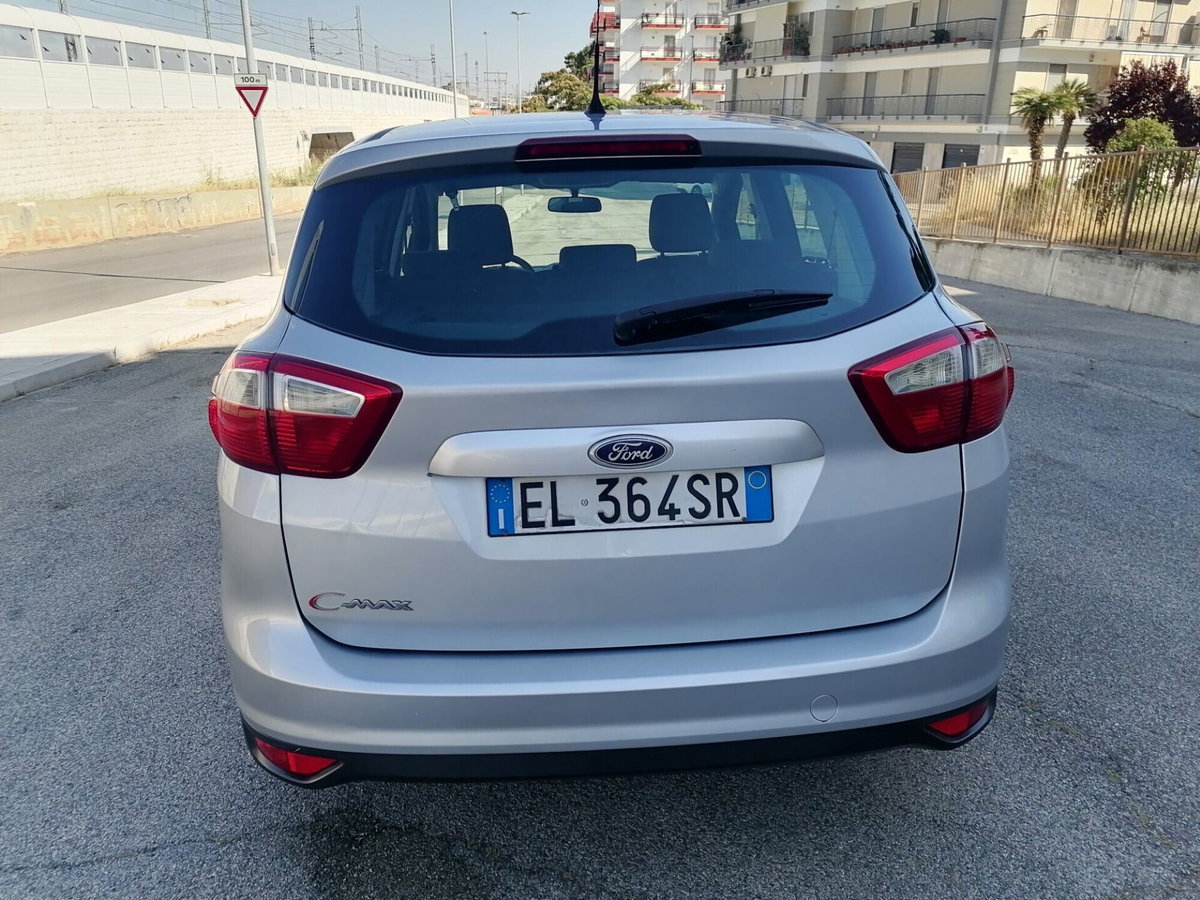 Ford C-Max 1.6 TDCi 115CV Titanium (5)