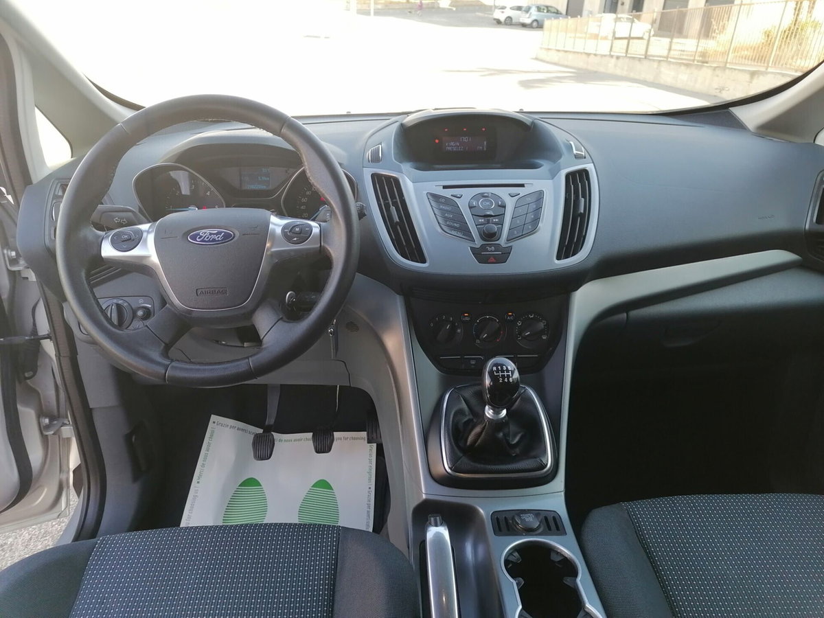Ford C-Max 1.6 TDCi 115CV Titanium (9)