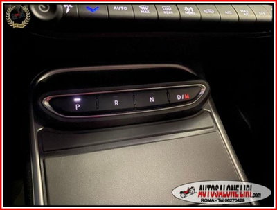 Jeep Avenger 1.2 turbo e-hybrid mhev Summit fwd 110cv edct6 (16)