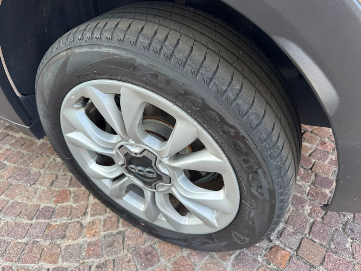 Fiat 500X 1.6 MultiJet 120 CV Lounge (14)