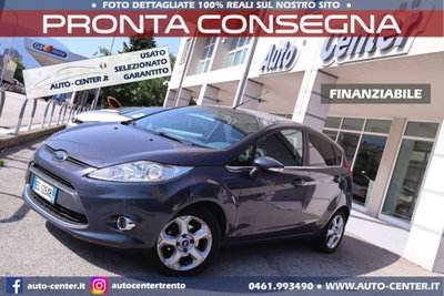Ford Fiesta 1.2 16V 5p. Ambiente usata