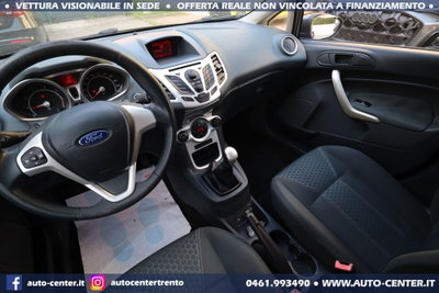 Ford Fiesta 1.2 16V 5p. Ambiente (13)