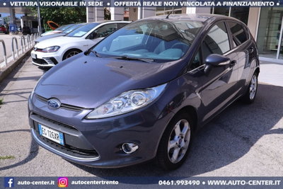 Ford Fiesta 1.2 16V 5p. Ambiente (19)