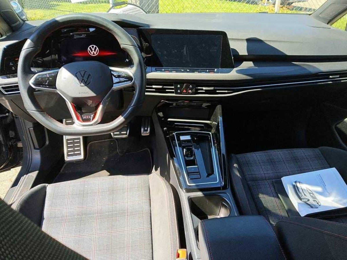 Volkswagen Golf 2.0 TSI GTI DSG (6)