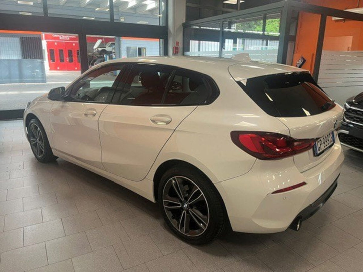 BMW Serie 1 118i 5p. Sport (4)
