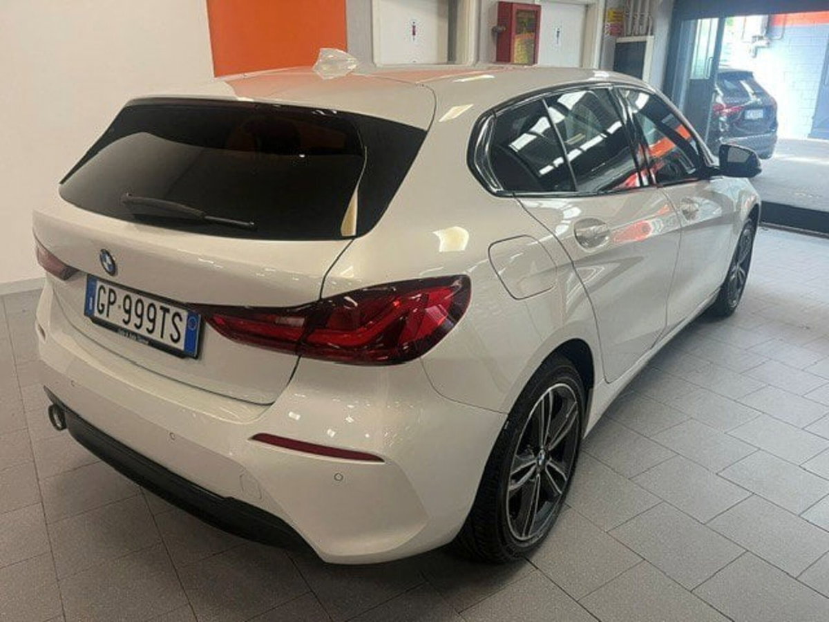 BMW Serie 1 118i 5p. Sport (5)