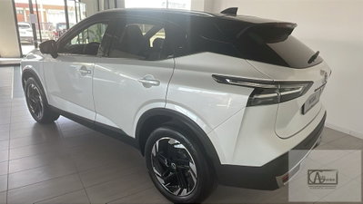 Nissan Qashqai 1.3 mhev N-Connecta 2wd 140cv (3)