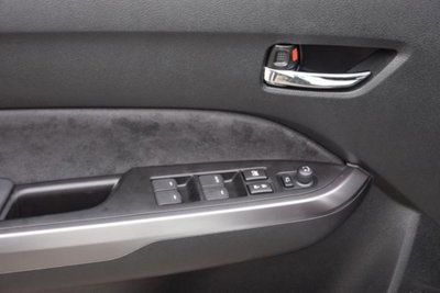 Suzuki Vitara 1.4h Starview 4wd allgrip 110cv at (11)