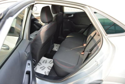 Ford Puma 1.0 EcoBoost Hybrid 125 CV S&S aut. ST-Line X (8)