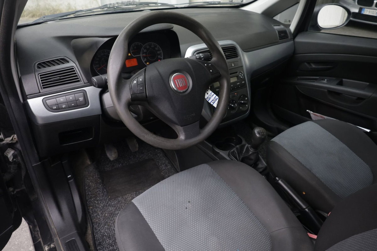 Fiat Grande Punto 1.3 MJT 75 CV 5 porte S&S Actual (14)