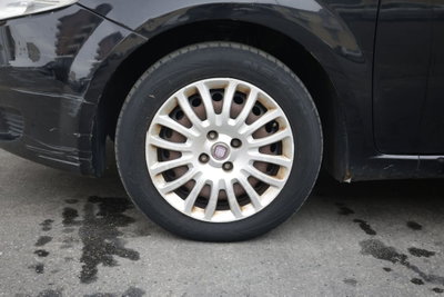 Fiat Grande Punto 1.3 MJT 75 CV 5 porte S&S Actual (5)