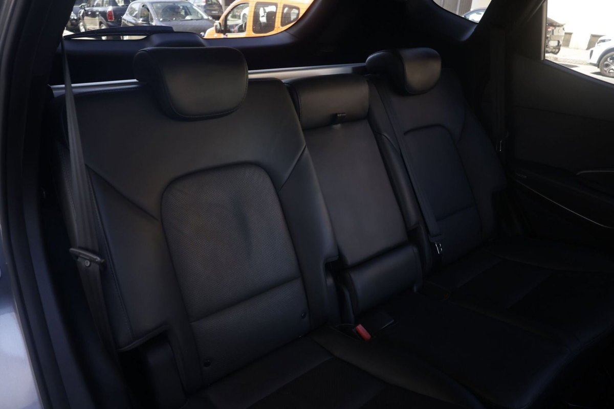 Hyundai Santa Fe 2.2 CRDi 4WD Comfort (15)