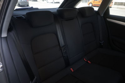 Audi A4 Avant 2.0 TDI 143CV F.AP. quattro Business Plus (13)