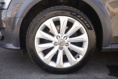 Audi A4 Avant 2.0 TDI 143CV F.AP. quattro Business Plus (5)
