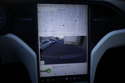 Tesla Model X Model X 100kWh Dual Motor (9)