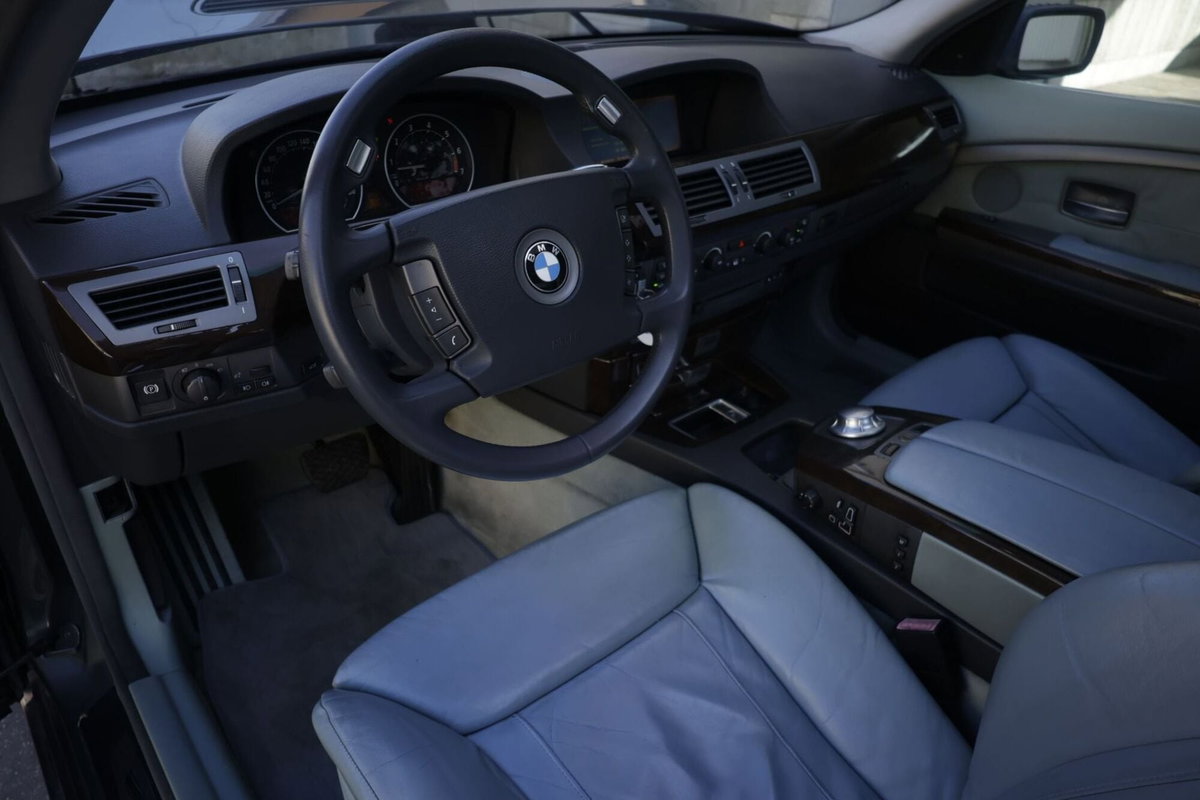 BMW Serie 7 745i cat (14)