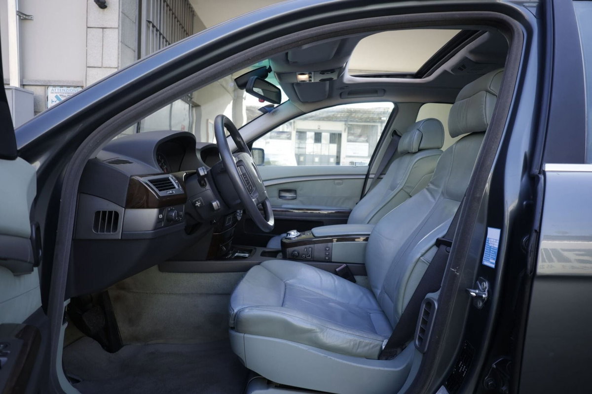 BMW Serie 7 745i cat (17)
