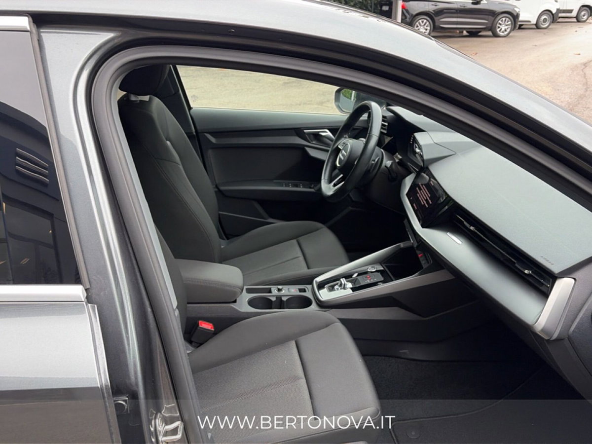 Audi A3 Sportback 30 TDI S tronic S line edition (10)
