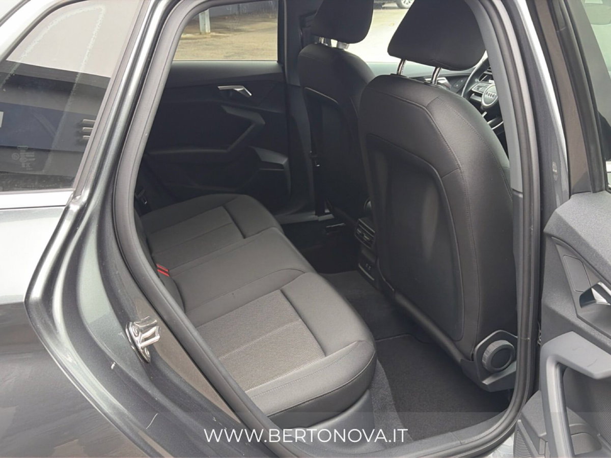 Audi A3 Sportback 30 TDI S tronic S line edition (9)