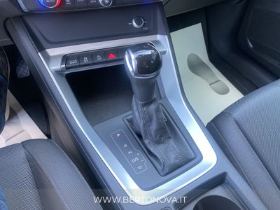 Audi Q3 Sportback 35 TDI quattro S tronic S line edition (11)