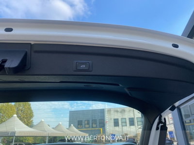 Audi Q3 Sportback 35 TDI quattro S tronic S line edition (14)