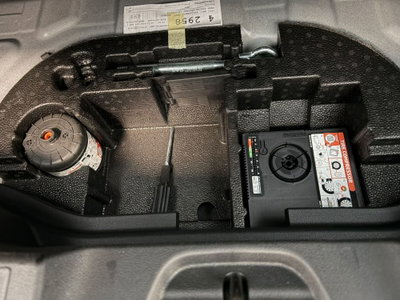 Jeep Avenger full-electric Summit fwd 156cv auto (7)
