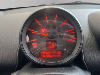 MINI Mini Countryman 1.6 Cooper D Countryman (14)