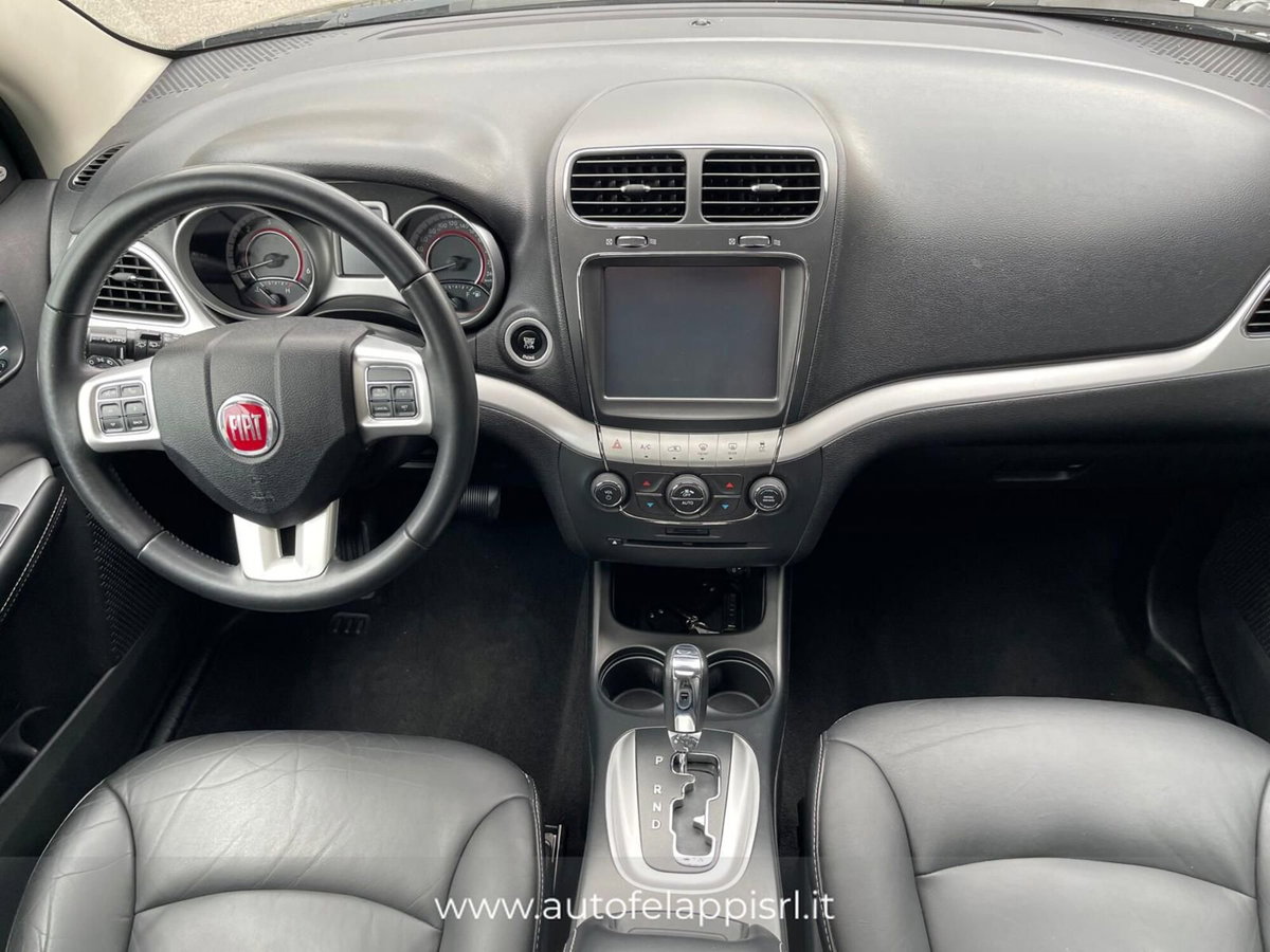 Fiat Freemont 2.0 Multijet 170 CV Lounge (13)