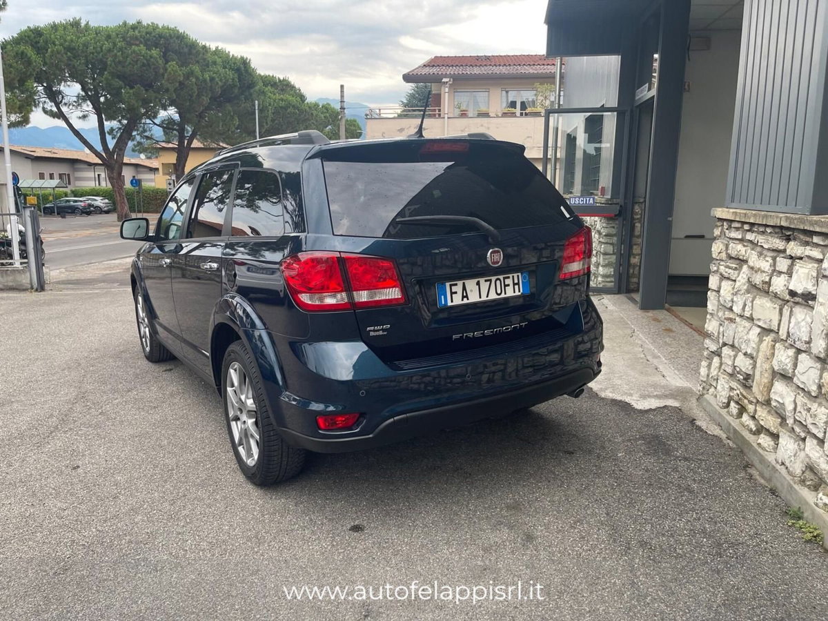 Fiat Freemont 2.0 Multijet 170 CV Lounge (6)