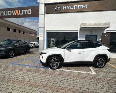 Hyundai Tucson 1.6 hev Exellence 2wd auto (2)
