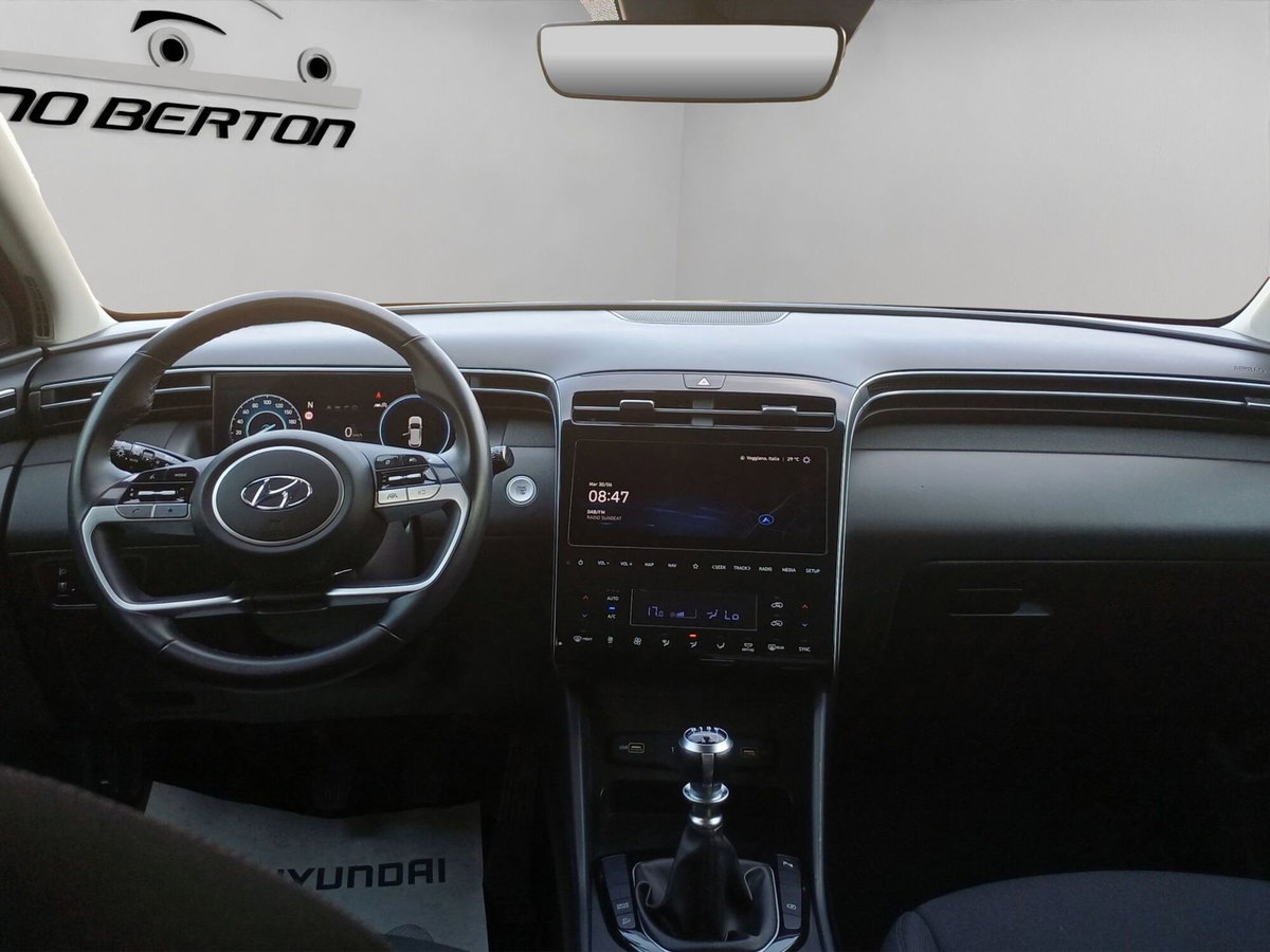 Hyundai Tucson 1.6 t-gdi 48V Xline 2wd imt (12)