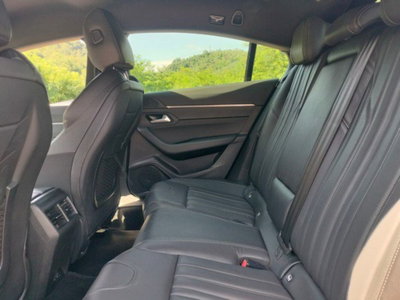 Peugeot 508 BlueHDi 130 Stop&Start EAT8 Allure Pack (19)