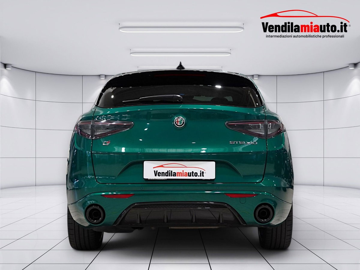 Alfa Romeo Stelvio 2.2 t Tributo Italiano Q4 210cv auto (17)