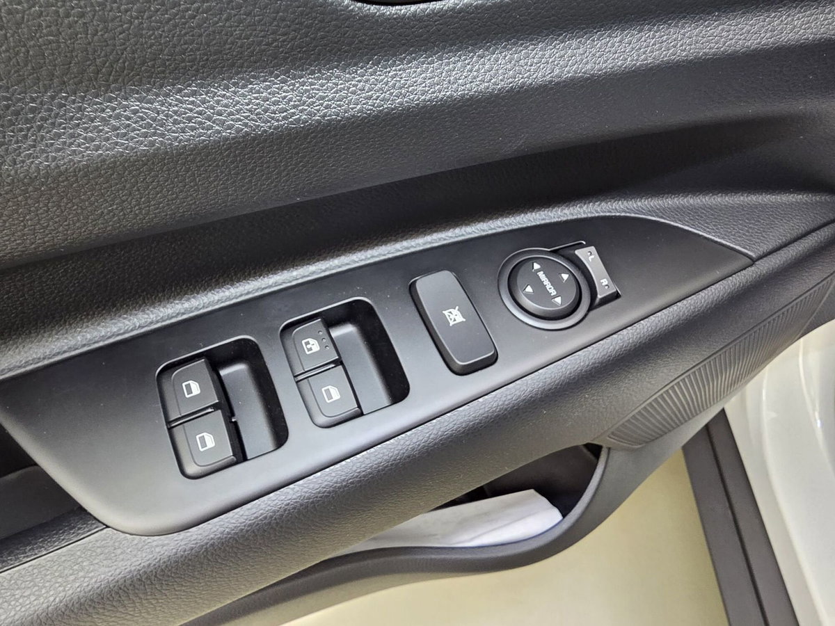 Kia Stonic 1.0 t-gdi Gpl Style (10)