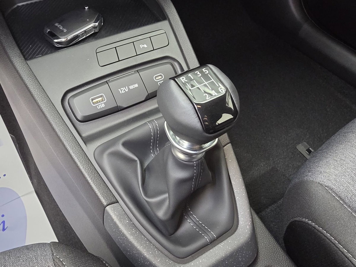 Kia Stonic 1.0 t-gdi Gpl Style (19)