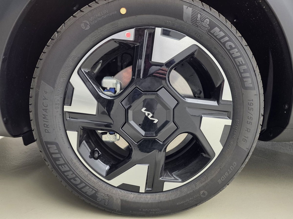 Kia Stonic 1.0 t-gdi Gpl Style (5)