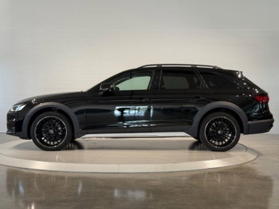 Audi A4 Allroad Allroad 40 2.0 tdi mhev Identity Contrast quattro 204cv s-tronic (2)