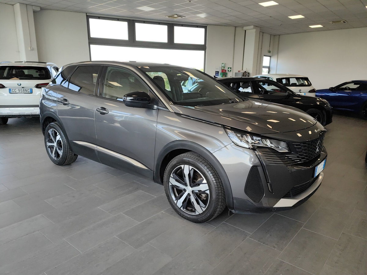 Peugeot 3008 BlueHDi 130 S&S EAT8 Allure (2)