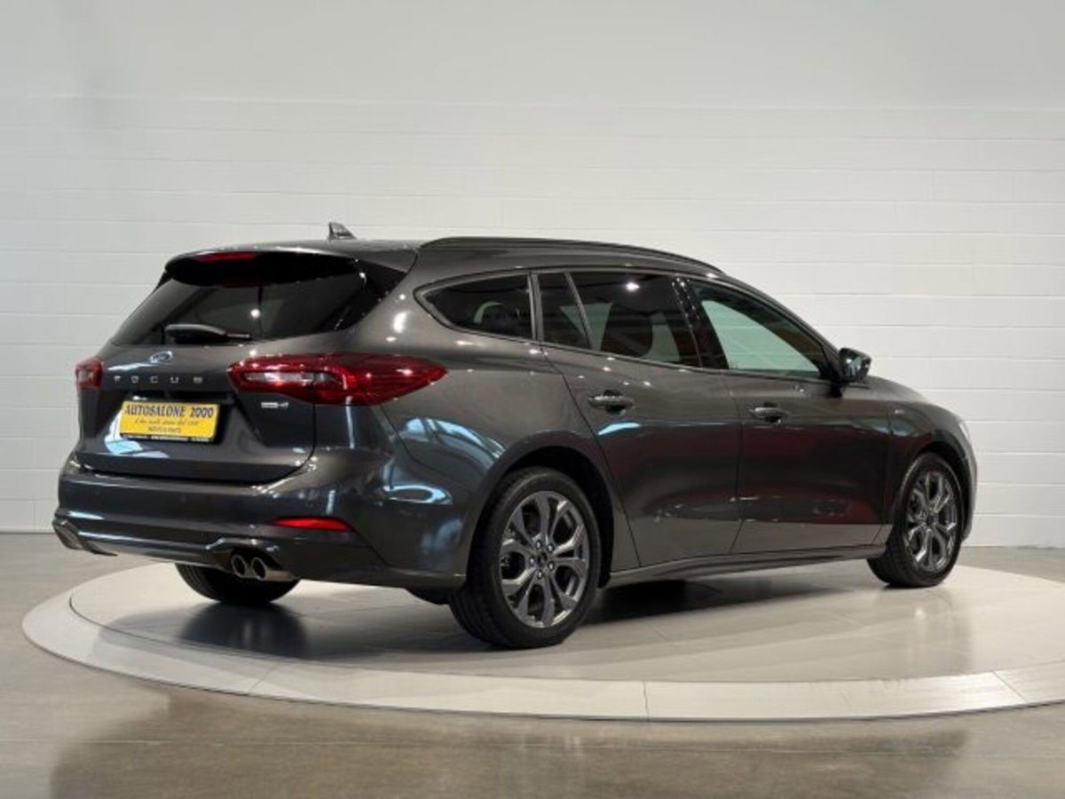 Ford Focus Station Wagon 1.0 EcoBoost Hybrid 125 CV SW ST-Line (5)