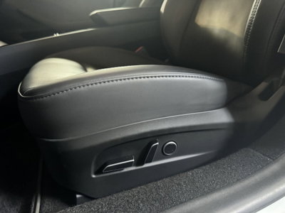 Tesla Model 3 Model 3 RWD (13)