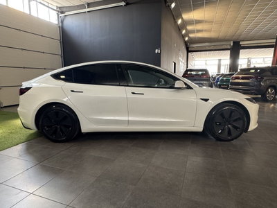 Tesla Model 3 Model 3 RWD (4)