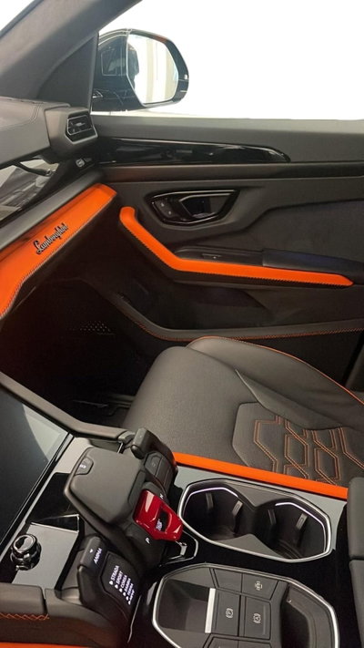 Lamborghini Urus 4.0 V8 phev SE auto (13)