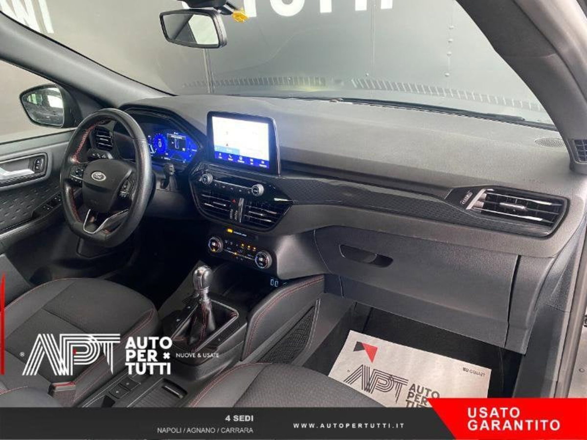 Ford Kuga 1.5 EcoBlue 120 CV 2WD ST-Line (18)