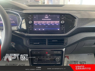 Volkswagen T-Cross 1.0 tsi R-Line 115cv (11)